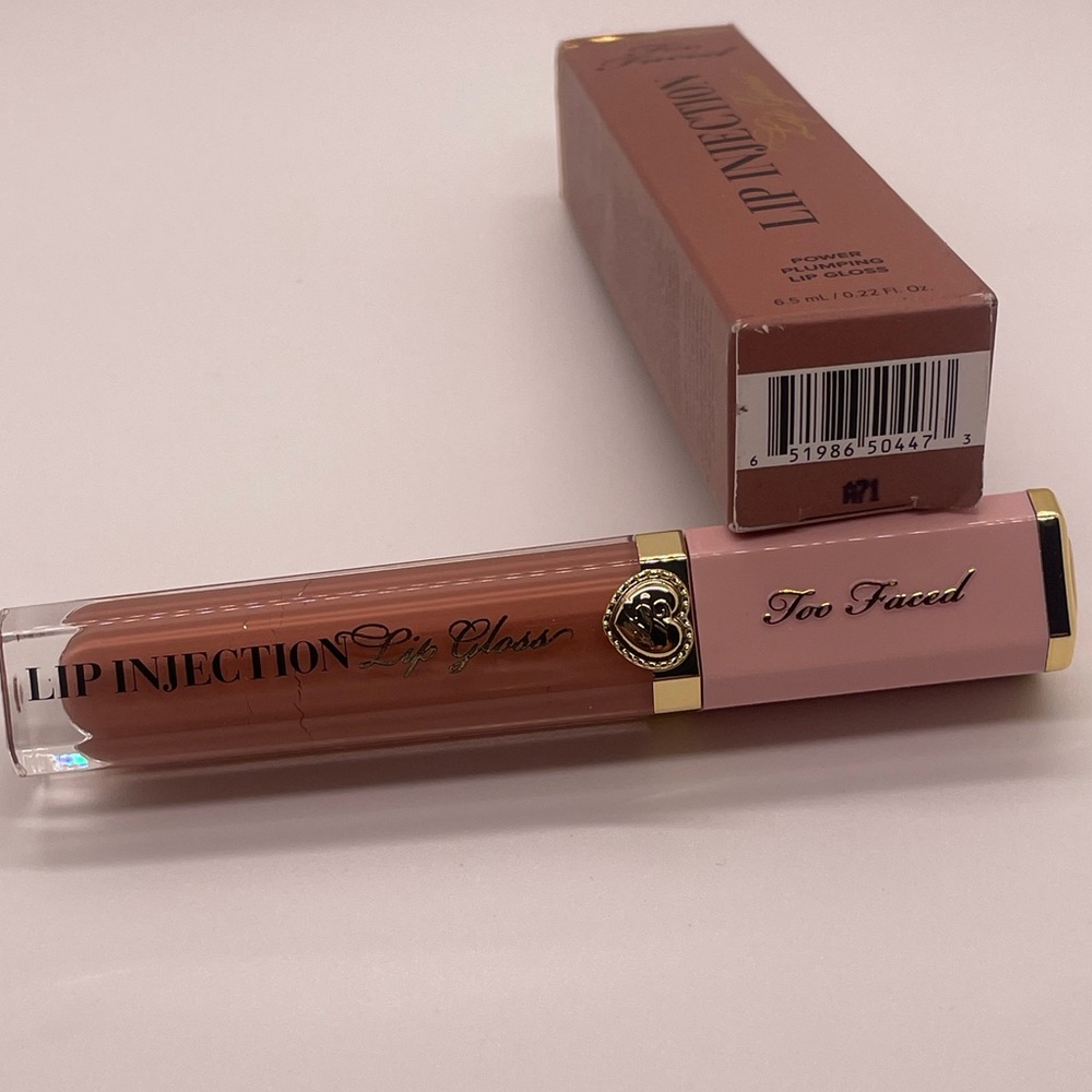 Too Faced Lip Injection - Picture 3 of 6